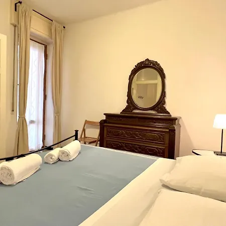 Monterosso Old Монтероссо-аль-Маре